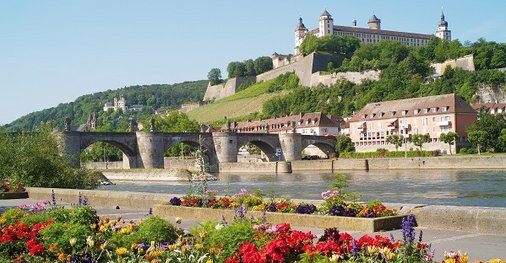 Radeln im Fränkischen Weinland, von Schweinfurt nach Wertheim